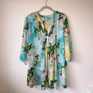 Melissa McCarthy Seven7 floral button down